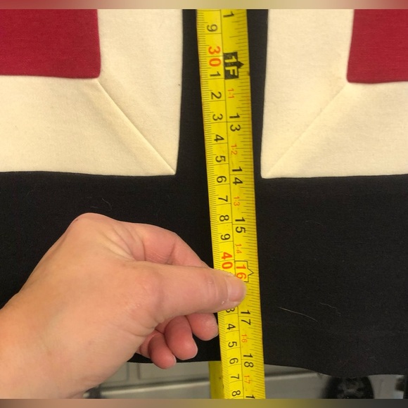 Kenar size 12 knit skirt red, Black and white knit with stretch side zipper - Picture 6 of 8